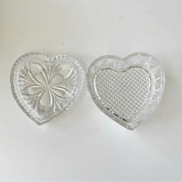 Bohemian Cut Czech Crystal Heart Shaped Lidded Bowl In Box Jewelry Holder Love - Picture 7 of 8